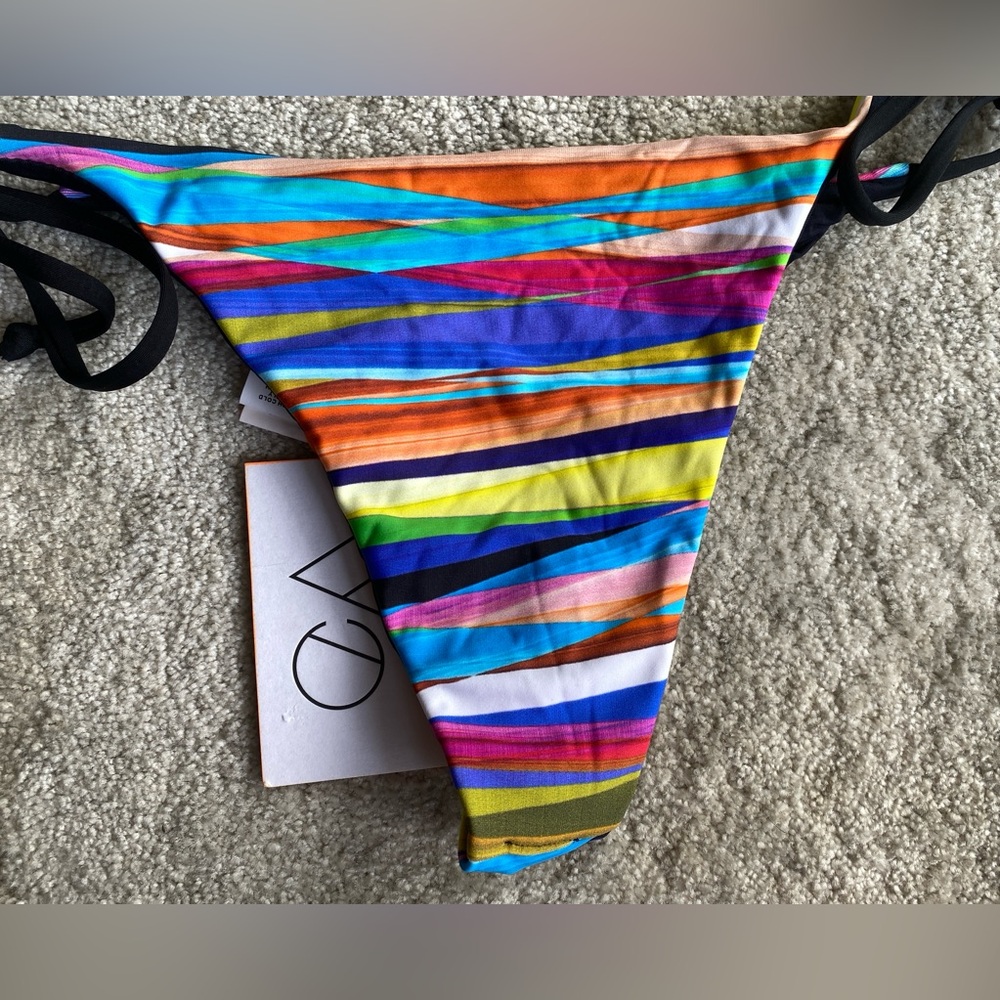 CA by Vitamin A women’s stripped bikini bottoms NWT Large